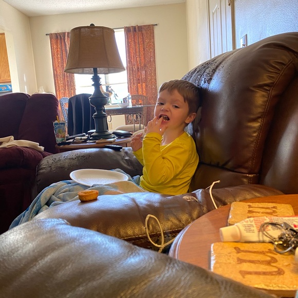 Meet your Posher, Jeffery - Picture 6 of 9